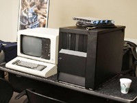 オフコン（office computer）