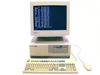 デスクトップパソコン（desktop PC）